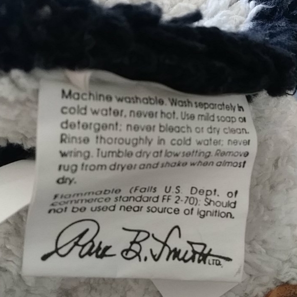 Sheep Reversible Rug - Picture 3 of 3